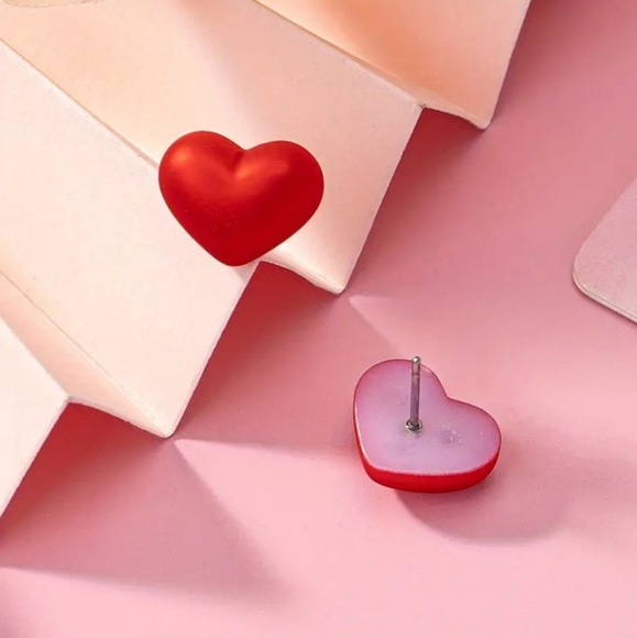 Red Heart Earrings - Picture 3 of 6